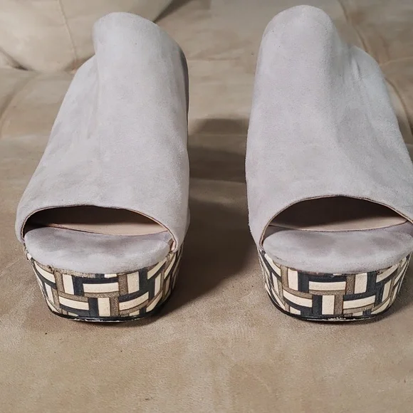 Sacha London gray suede platform clogs - Picture 3 of 6